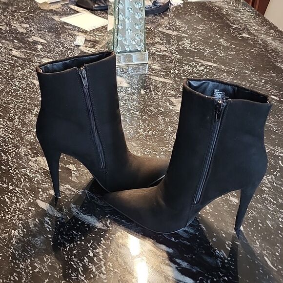 BRAND NEW JUSTFAB POINTED TOE HIGH HEEL STILETTO BOOT - Picture 9 of 14